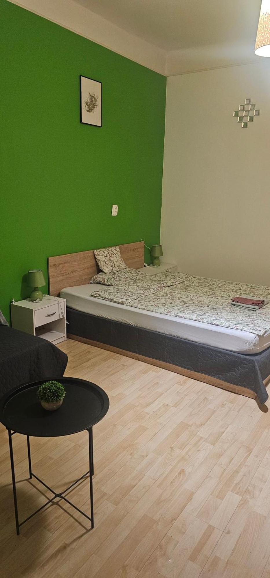 Zizi Apartman Debrecen Exterior foto